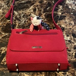 ✨ Authentic New Guess Bag✨